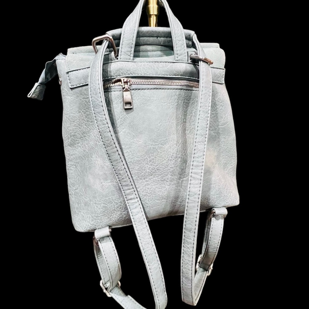 Women’s backpack - Picture 2 of 4